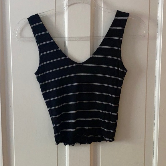 Cropped Tank - Picture 2 of 2